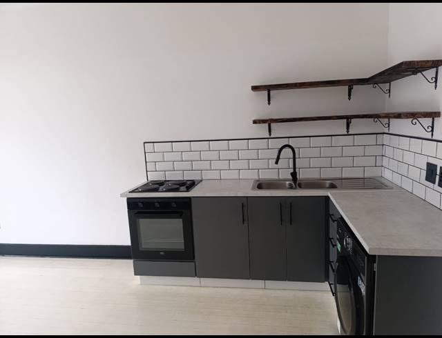 2 BEDROOM APARTMENT TO LET IN BULWER